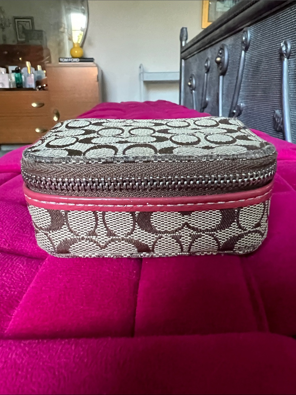 Coach Vintage Pill Case - Picture 2 of 12